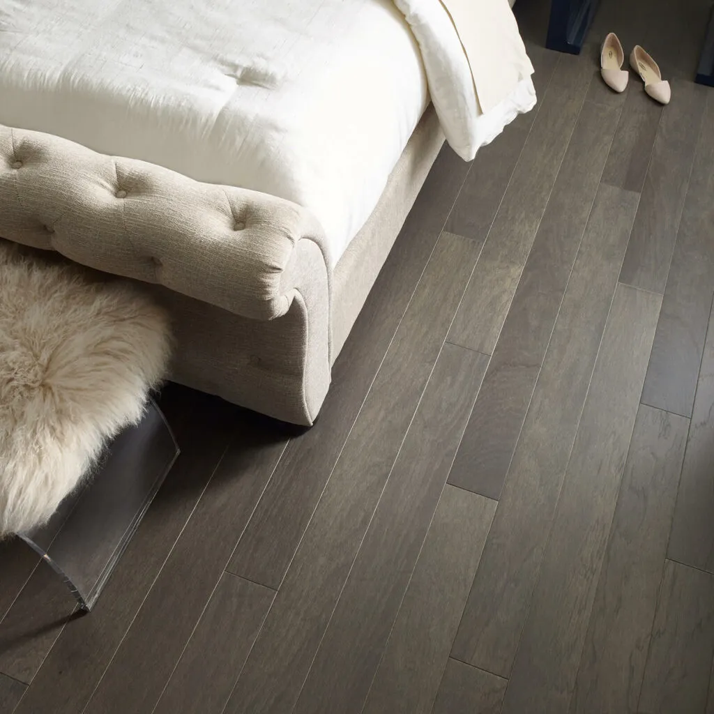 Northington-Smooth-2W747-05054-Greystone-Urban-Glamour-Wood-Detail-V_1600x1600-1024x1024 (1)